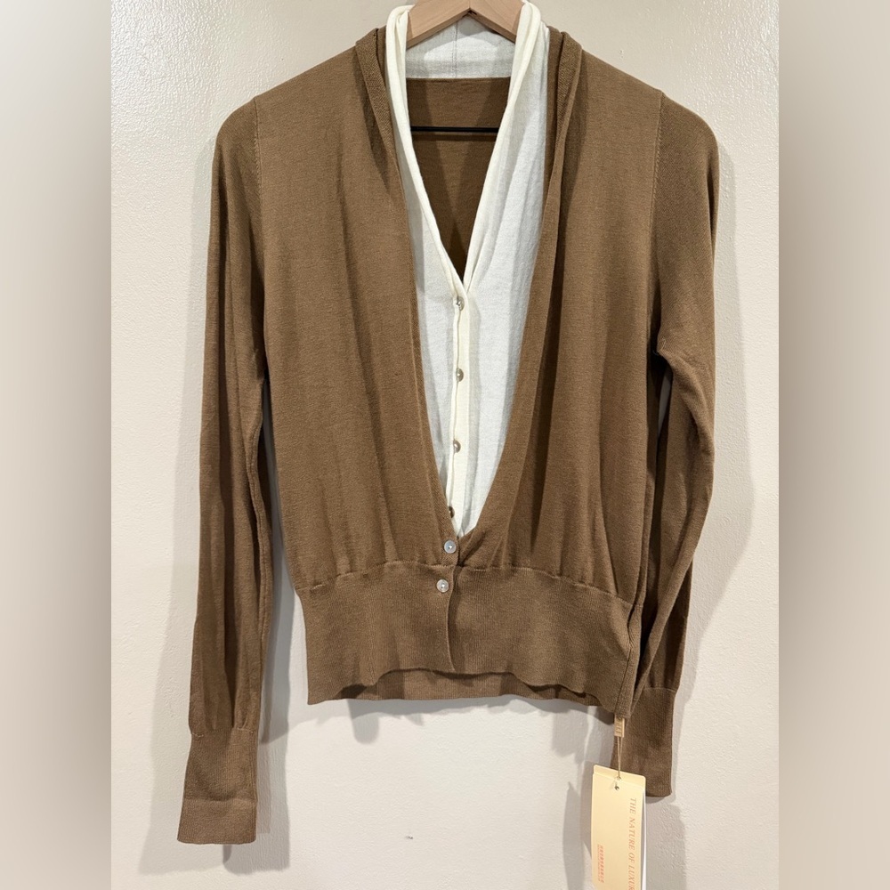 NWT Faux 2 Piece Brown and Cream Women's Sweater Size Small/Medium